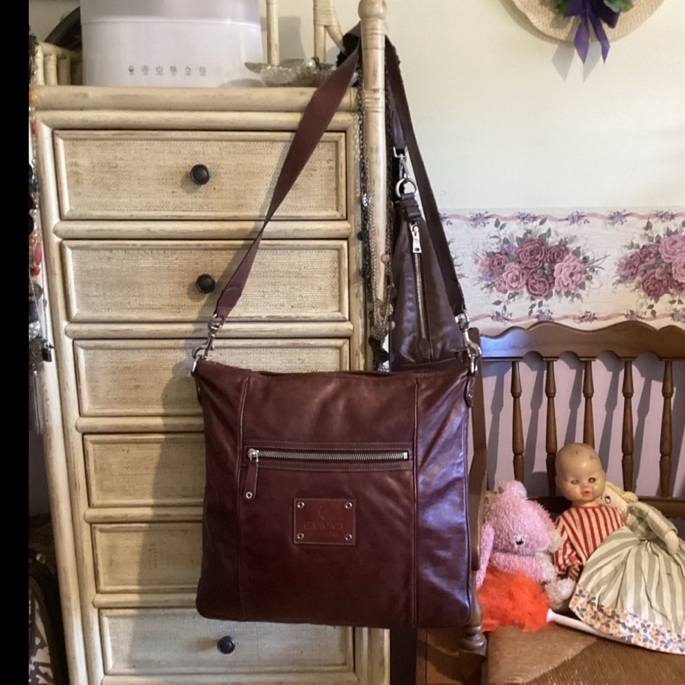 Gucci XL crossbody